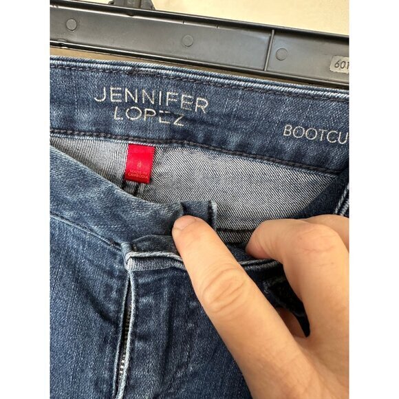 Jennifer Lopez‎ Women's Bootcut Jeans size 4 wide leg denim - Picture 3 of 8
